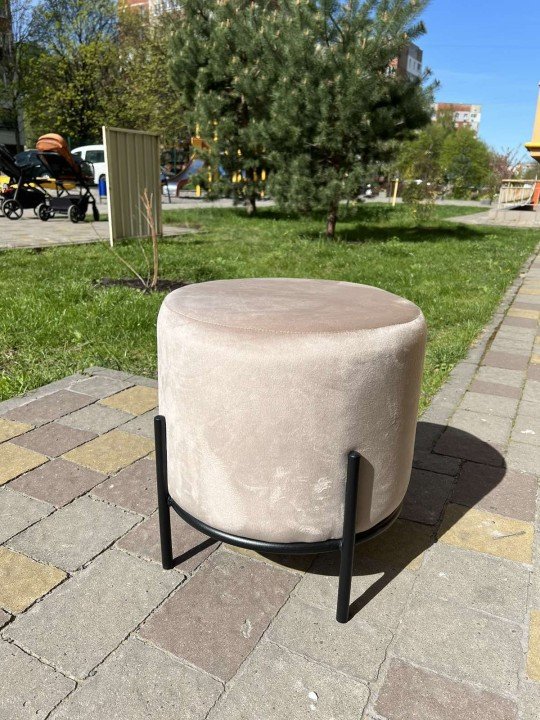 Пуф Mila велюр пудра