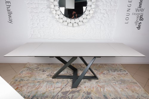 Стол Fleetwood New Nicolas молочный