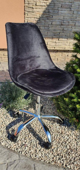 Кресло вращающееся Ego Flash RoNi черный