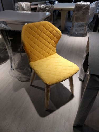 Кресло Valencia Nicolas желтый