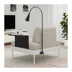 Фото1.Кресло со столом и лампой DELAKTIG Ikea Gunnared бежевое   692.890.13