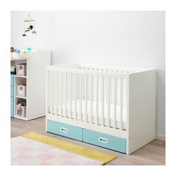 Фото2.Детская кровать белое с ящиками светло-голубого цвета 60x120 STUVA / FRITIDS 392.531.76 IKEA